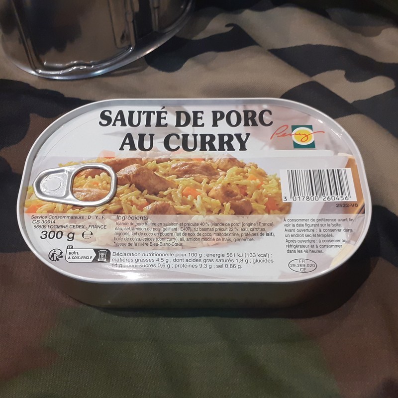 Ration de combat (conserve) Sauté de porc au curry DL : 09/2027 Ration de combat (conserve) Sauté de porc au curry DL : 09/2027