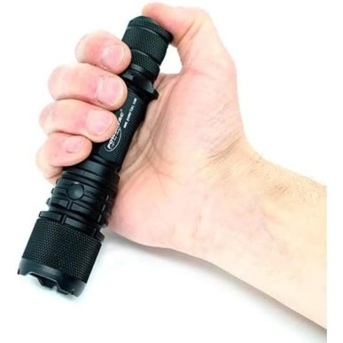 Lampe Tactique PowerTac Warrior Gen IV, 4200 lumens